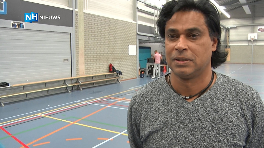 Anand Jagdewsing coach van FC Marl&egrave;ne