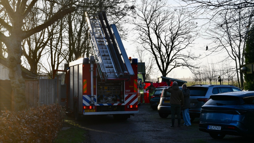 Overleden persoon aangetroffen in water Oostwoud