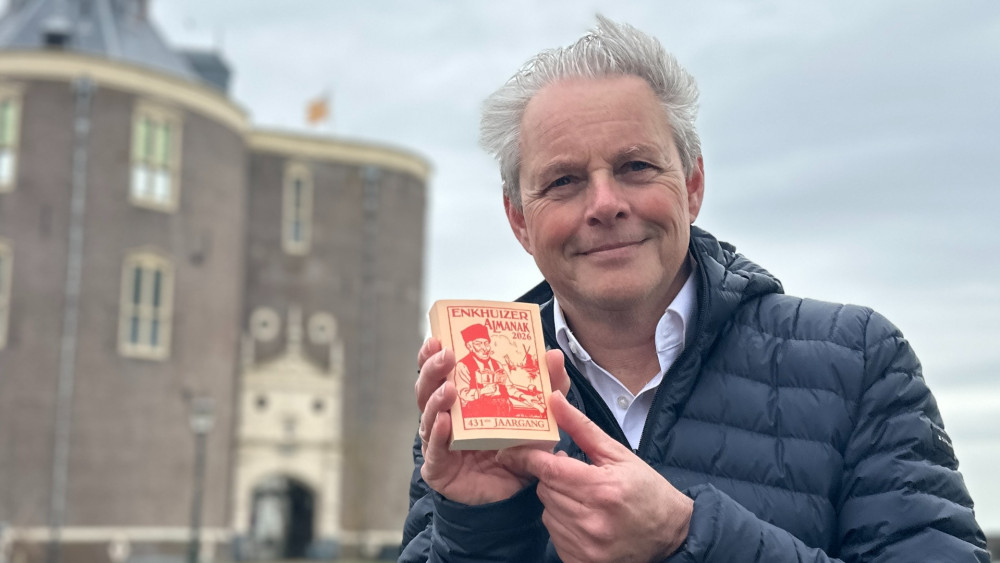 Enkhuizer Almanak Arend van den Berg uitgever