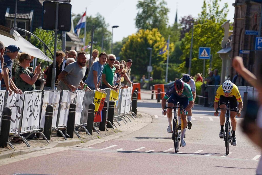 Patrick Bos wint spannende 46e Ronde van Obdam
