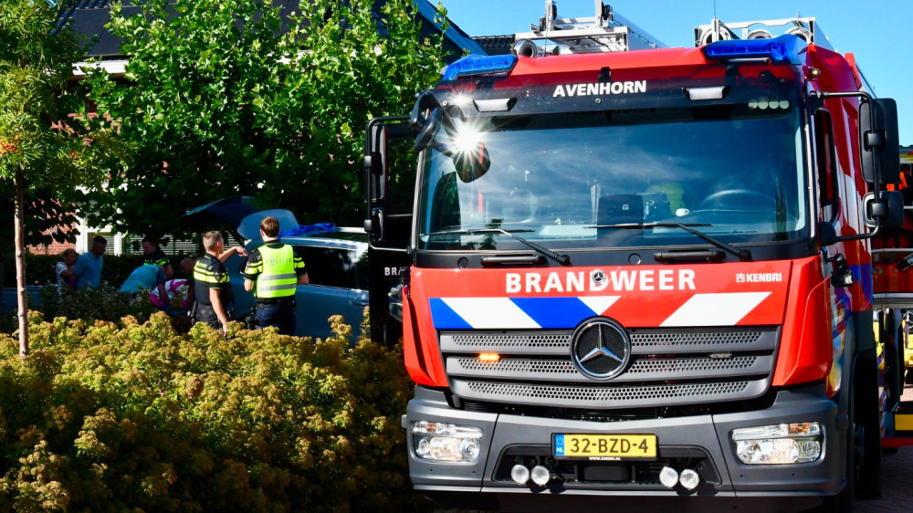 Kind komt onder auto terecht in De Goorn