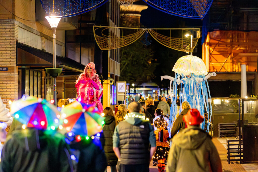 Lichtjesloop komt naar Enkhuizen na succesvolle edities in De Helder en Schagen